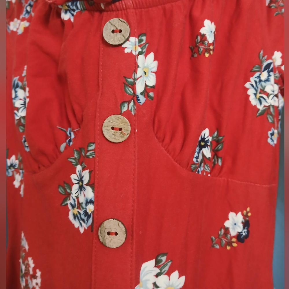 Red Floral Mini Off-shoulder Dress W/ Faux Buttons & Ruffled Neckline Medium - Picture 8 of 14